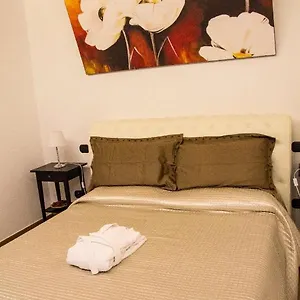Little House , Modugno Italia